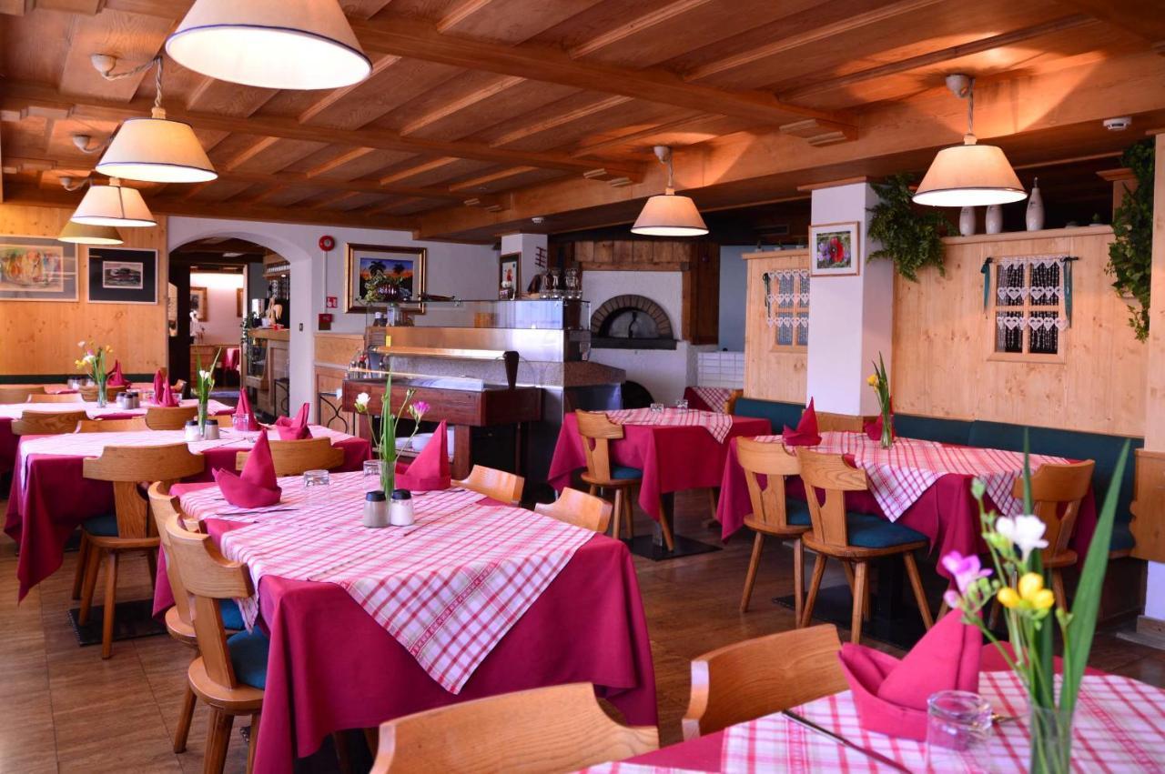 Appartamenti Astoria La Villa La Villa  Kültér fotó