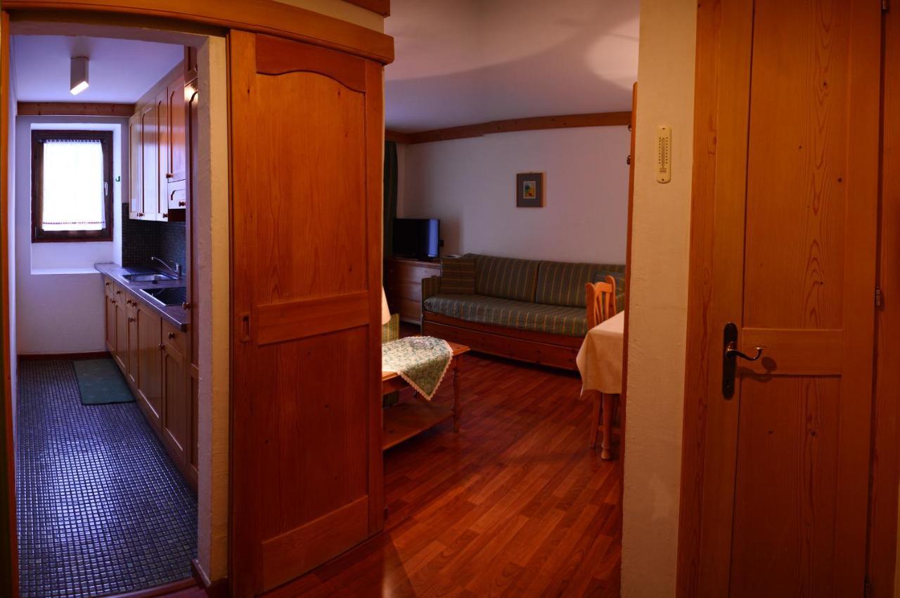 Appartamenti Astoria La Villa La Villa  Kültér fotó